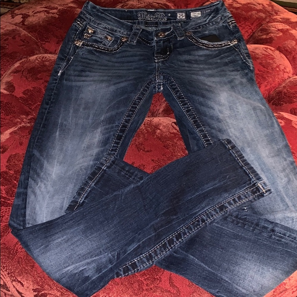 Dark wash miss me jeans